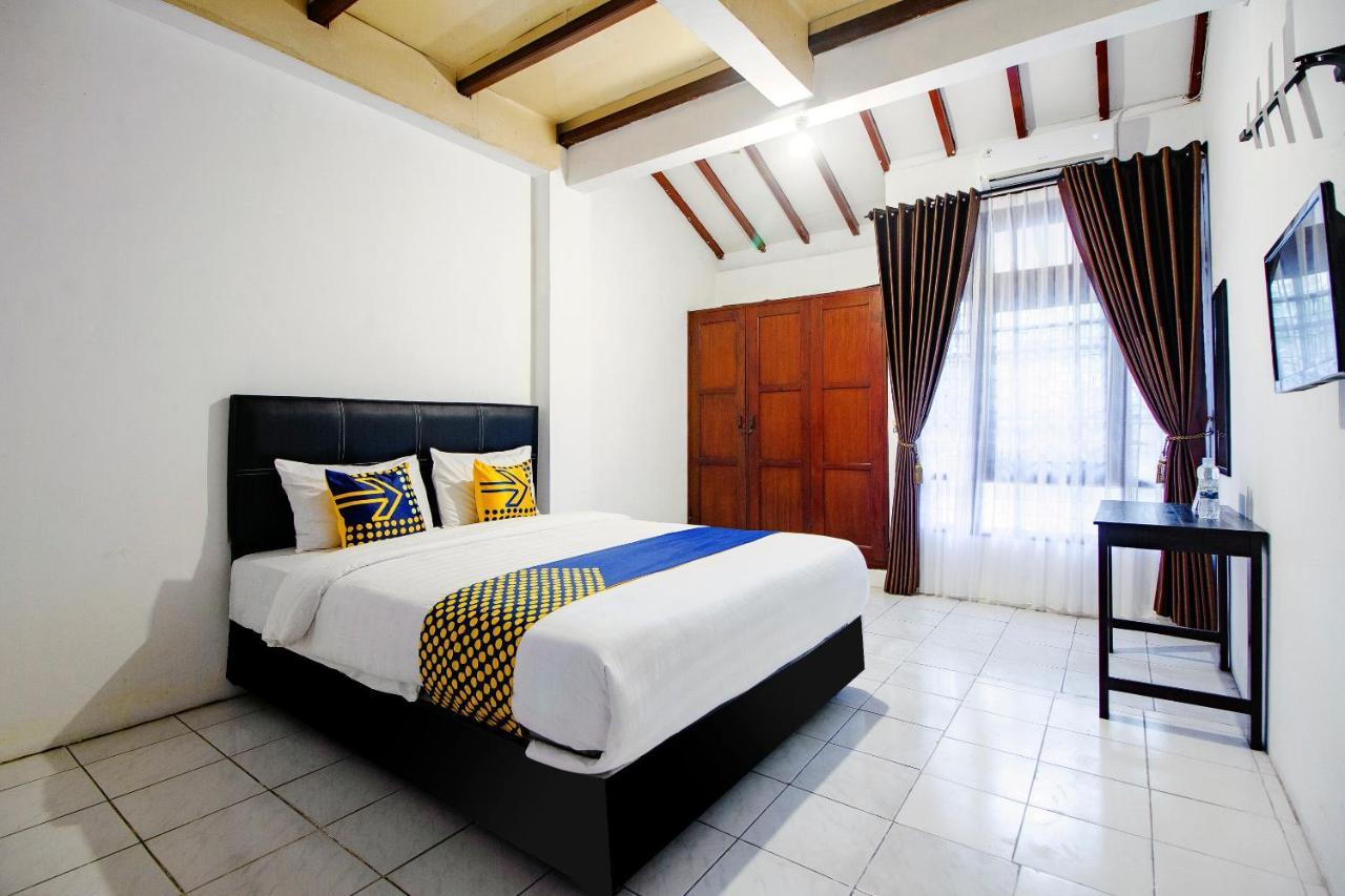 Spot On 2107 Ijo Pupus Syariah Residence Baturetno Екстер'єр фото