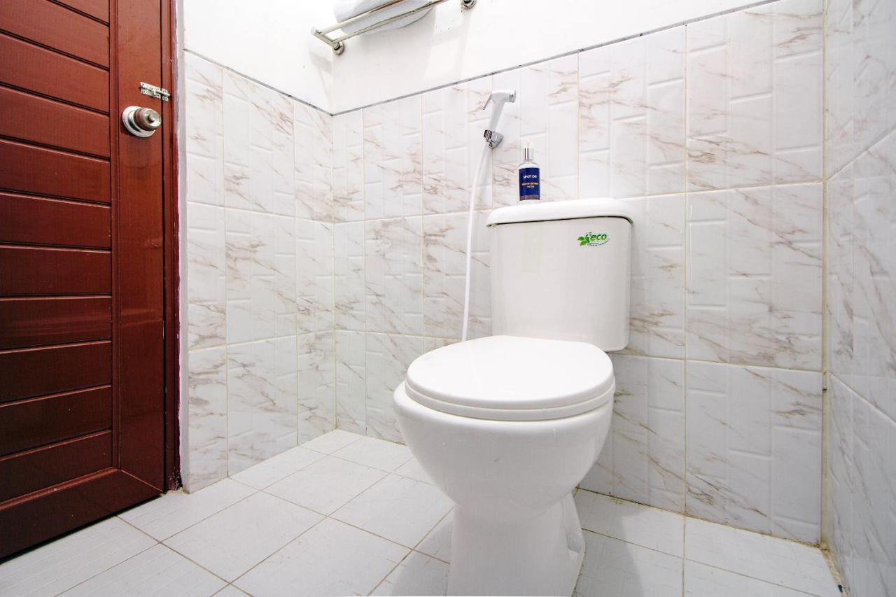 Spot On 2107 Ijo Pupus Syariah Residence Baturetno Екстер'єр фото