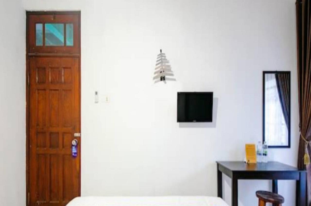 Spot On 2107 Ijo Pupus Syariah Residence Baturetno Екстер'єр фото