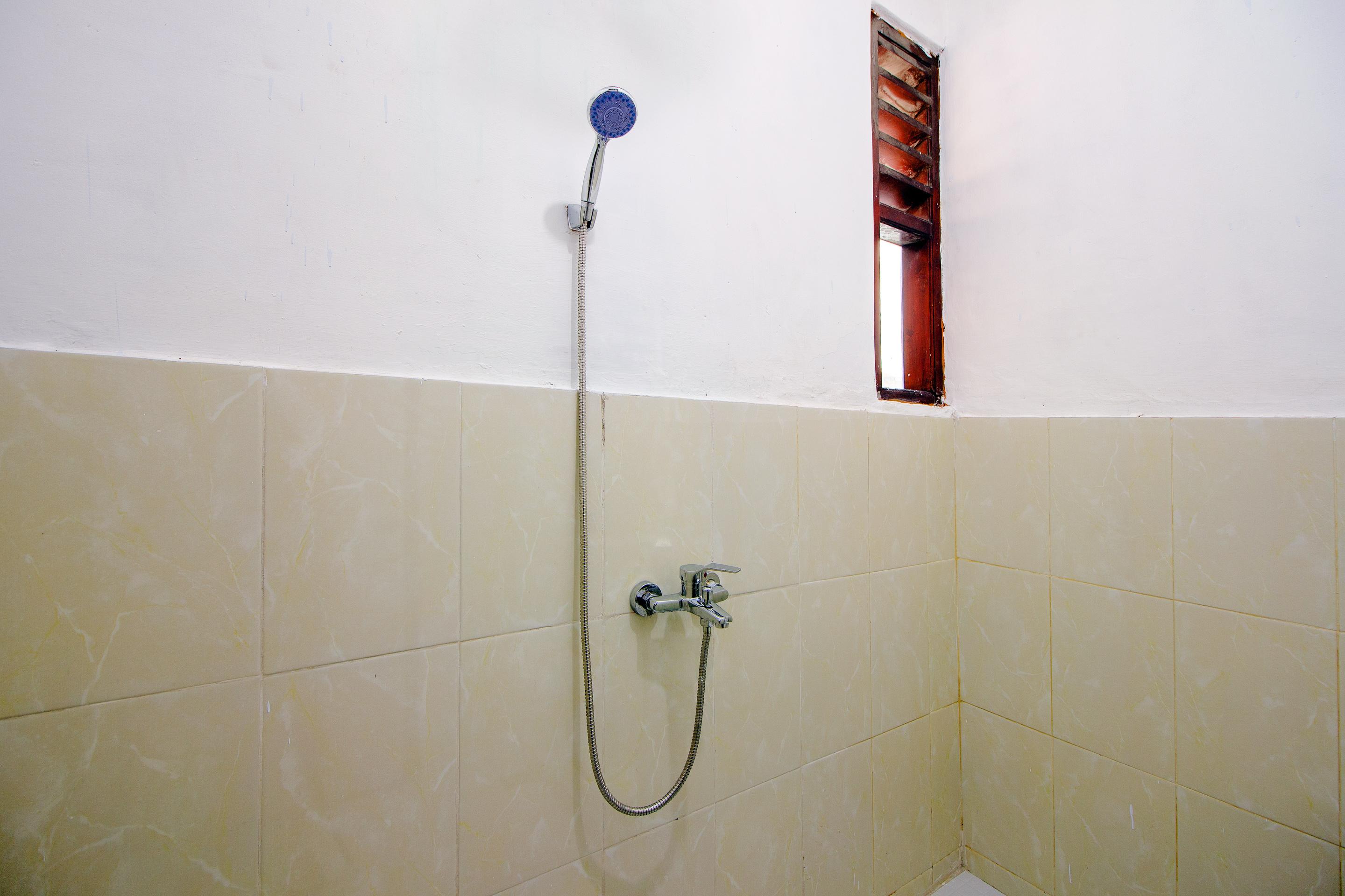 Spot On 2107 Ijo Pupus Syariah Residence Baturetno Екстер'єр фото