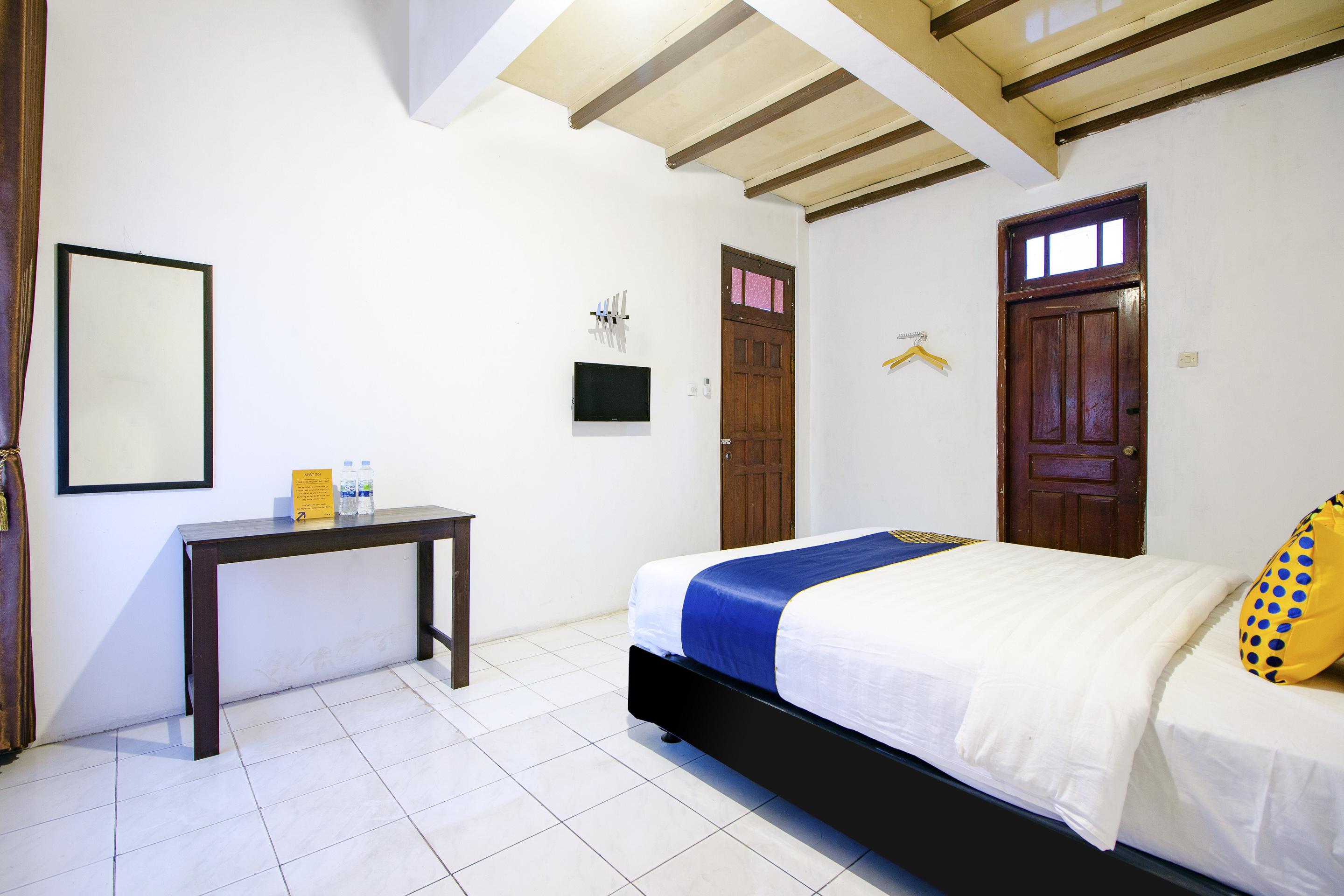 Spot On 2107 Ijo Pupus Syariah Residence Baturetno Екстер'єр фото