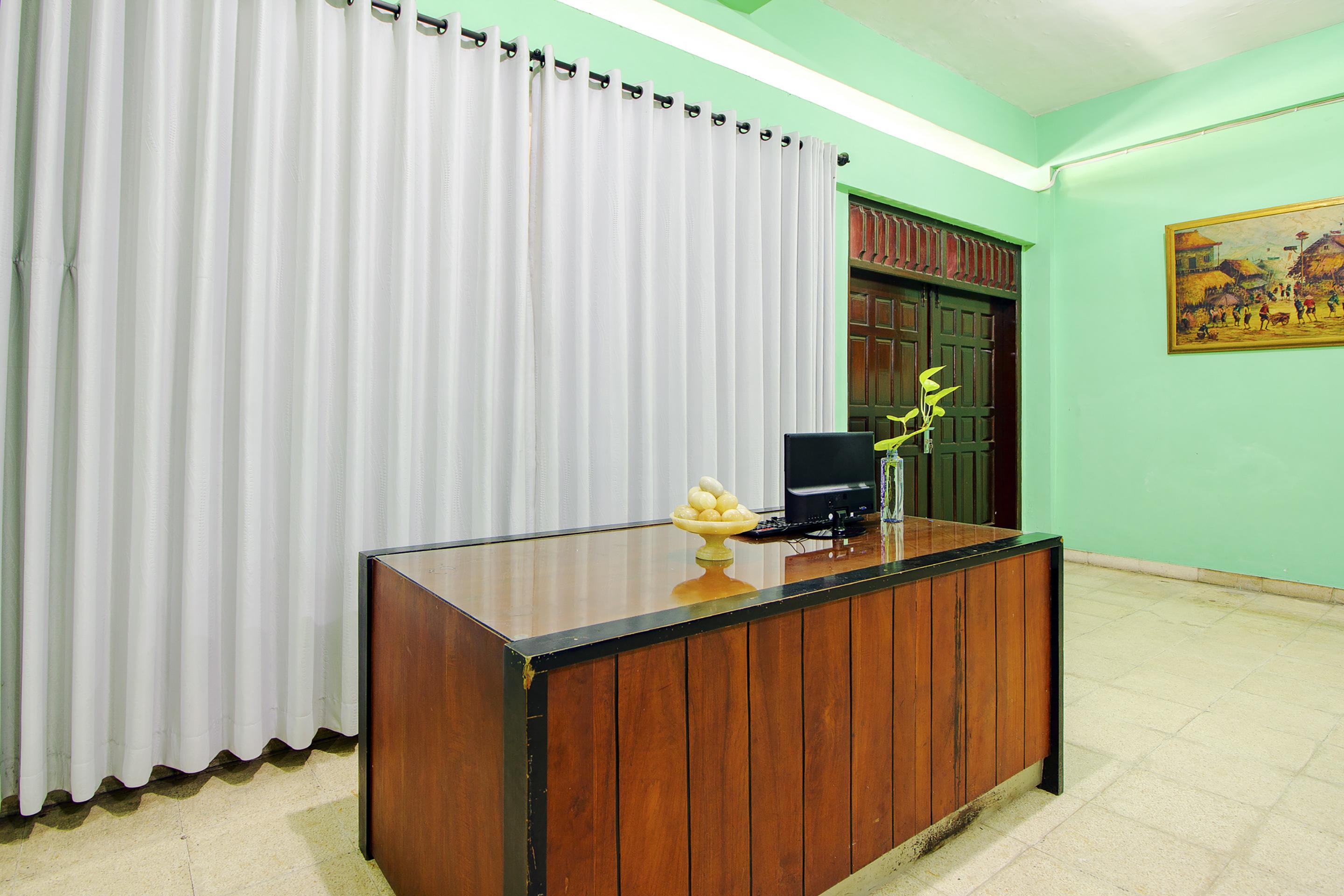 Spot On 2107 Ijo Pupus Syariah Residence Baturetno Екстер'єр фото