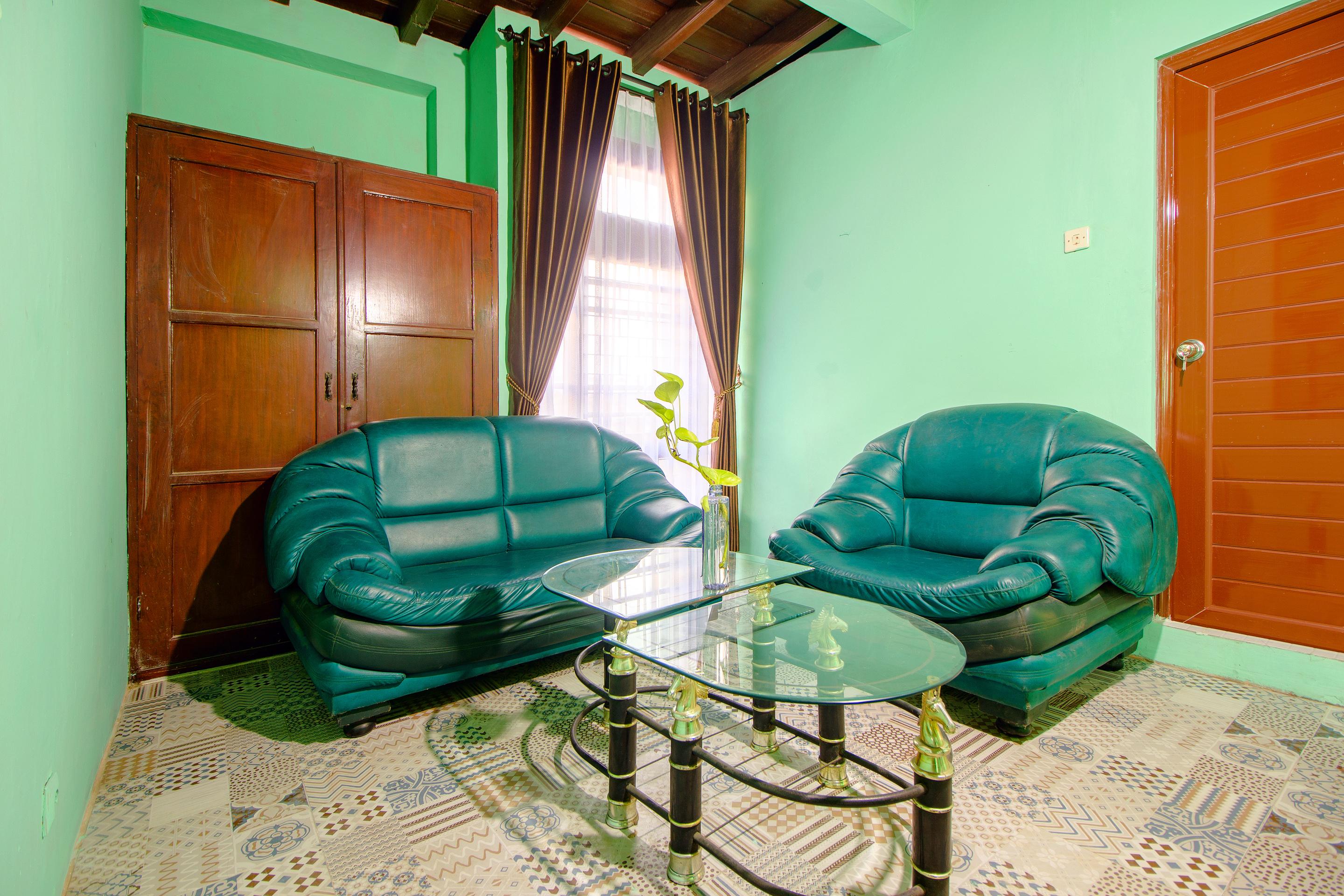 Spot On 2107 Ijo Pupus Syariah Residence Baturetno Екстер'єр фото