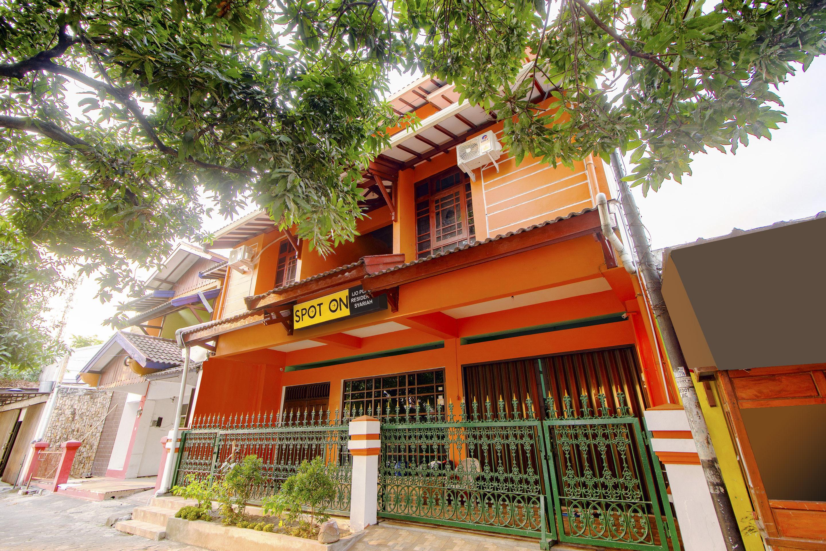 Spot On 2107 Ijo Pupus Syariah Residence Baturetno Екстер'єр фото